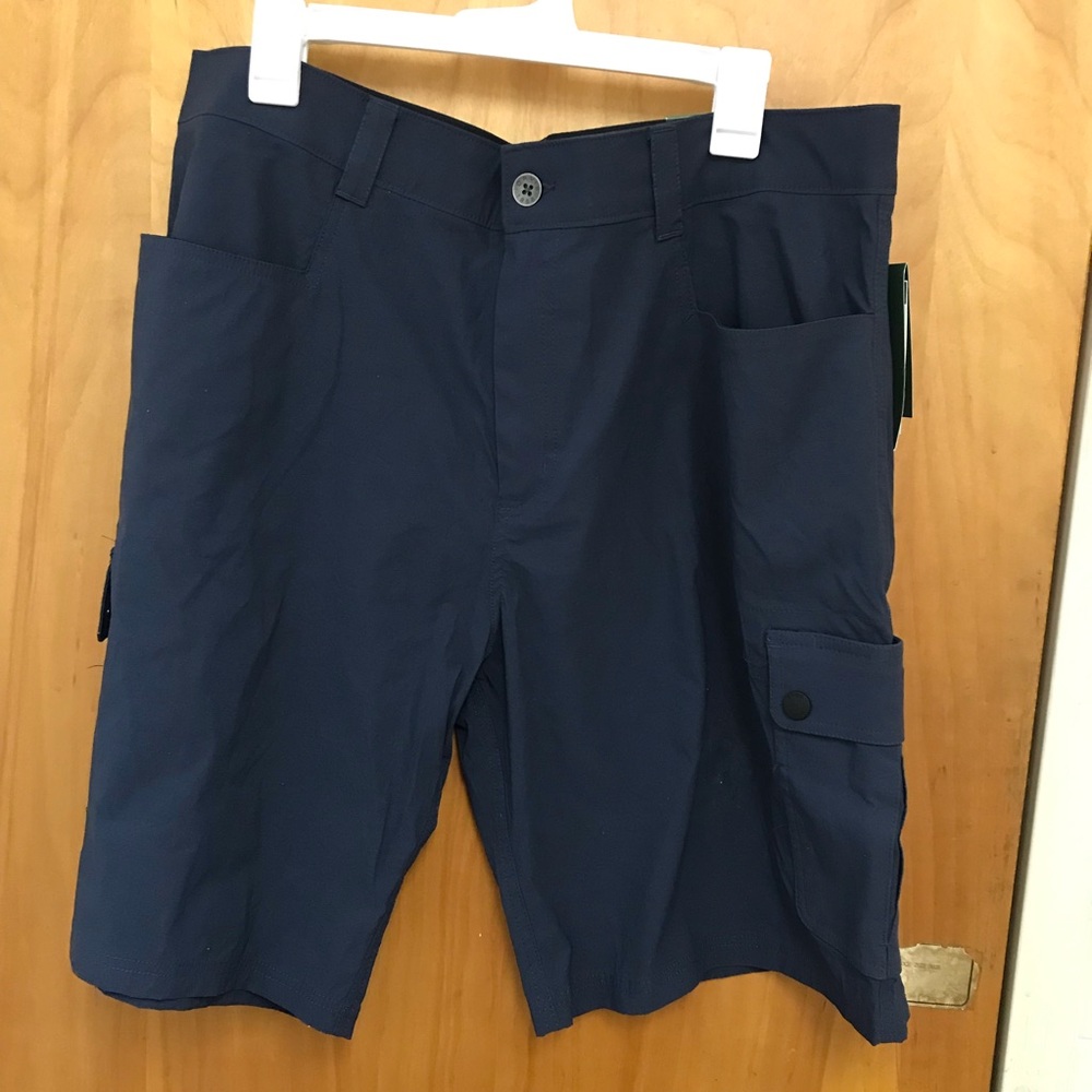 Orvis voyager tech cargo men shorts Navy sz 38